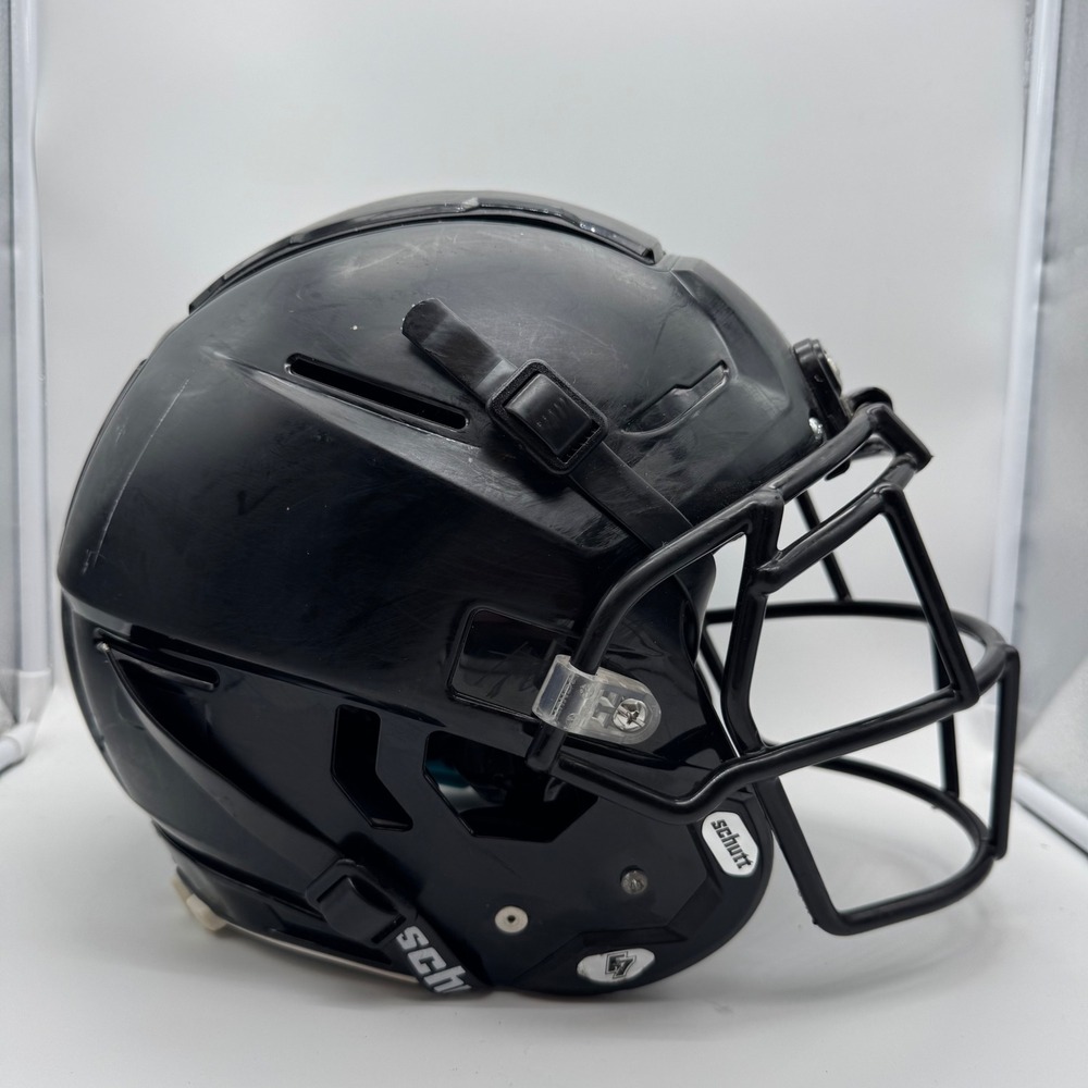 Schutt F7 VTD Youth Football Helmet Matte Black Size Large Carbon Steel Facemask